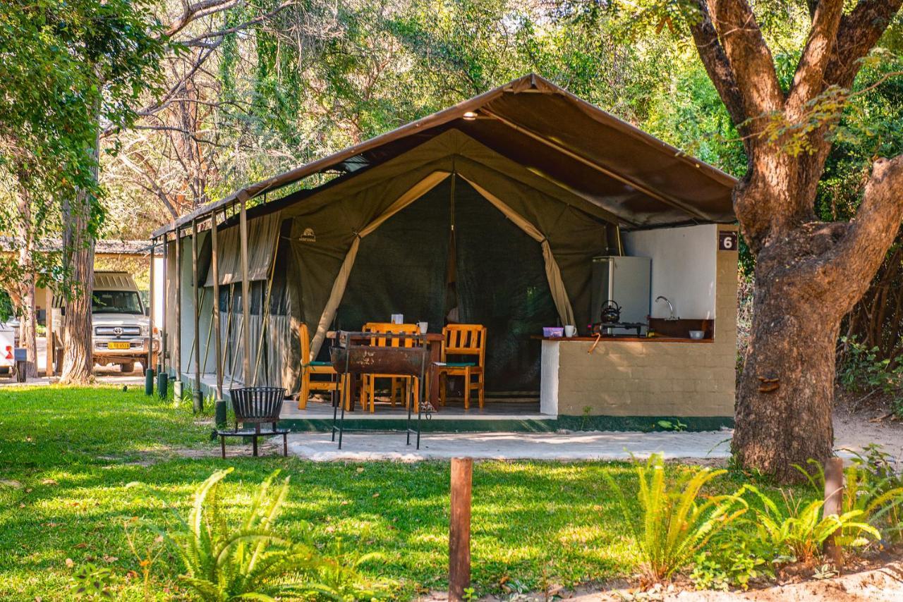 Hotel Zambezi Mubala Camp Katima Mulilo Exterior foto