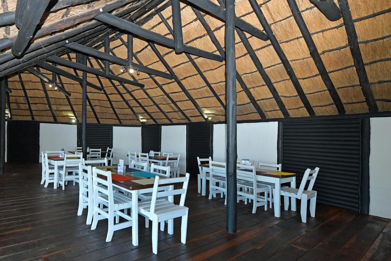 Hotel Zambezi Mubala Camp Katima Mulilo Exterior foto